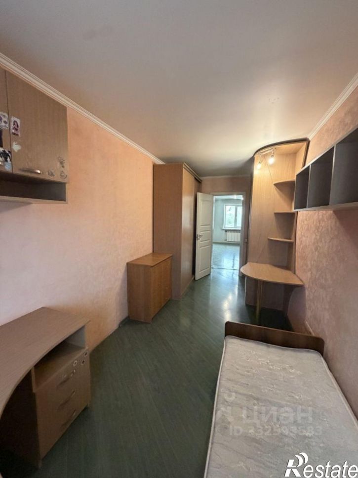2-комн квартира проспект Строителей, 8,  д. 8