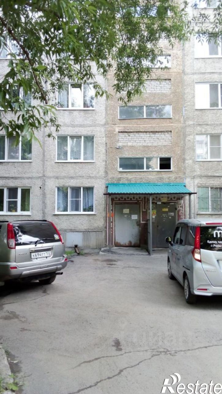 1-комн квартира улица Юрина, 202А,  д. 202А