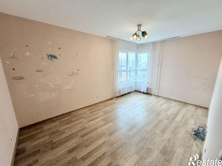 3-комн квартира улица Солнечная Поляна, 94 к2,  д. 94 к2