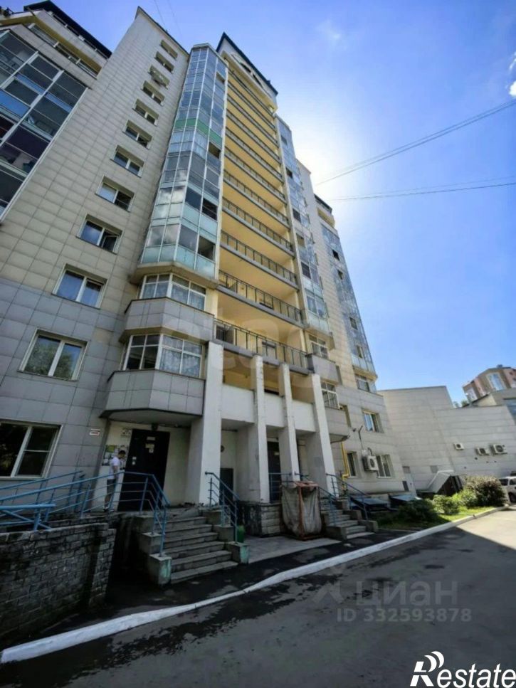 3-комн квартира ул Антона Петрова, 198,  д. 198