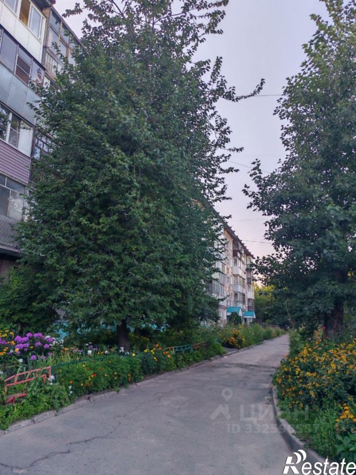 2-комн квартира пр-кт Строителей, 39,  д. 39