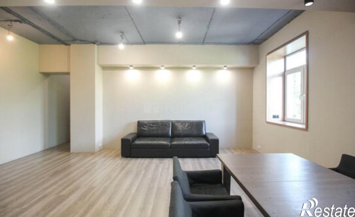 3-комн квартира Социалистический пр-кт, 130,  д. 130