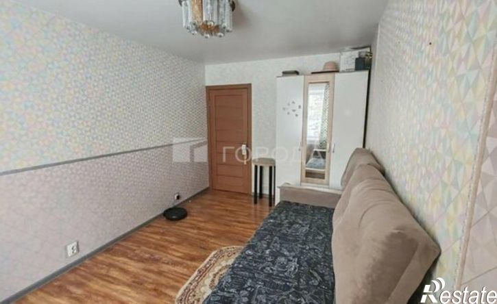 3-комн квартира ул Сергея Семенова, 19,  д. 19
