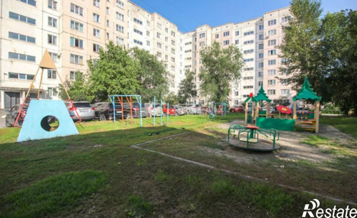 3-комн квартира ул Червонная, 2,  д. 2