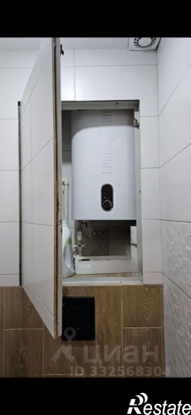 3-комн квартира ул Веры Кащеевой, 15,  д. 15