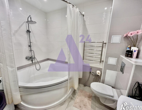 Продажа 2-комн квартиры тракт Змеиногорский, дом 104П