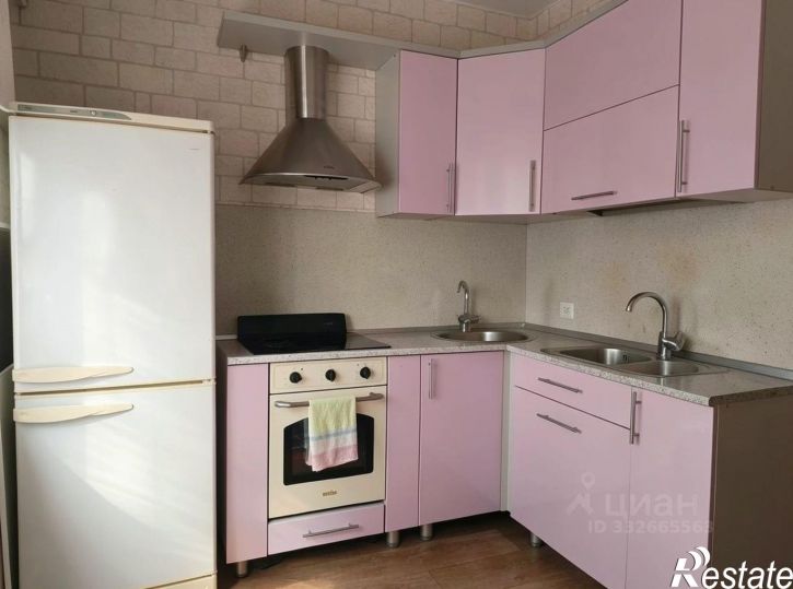 2-комн квартира улица Юрина, 299,  д. 299