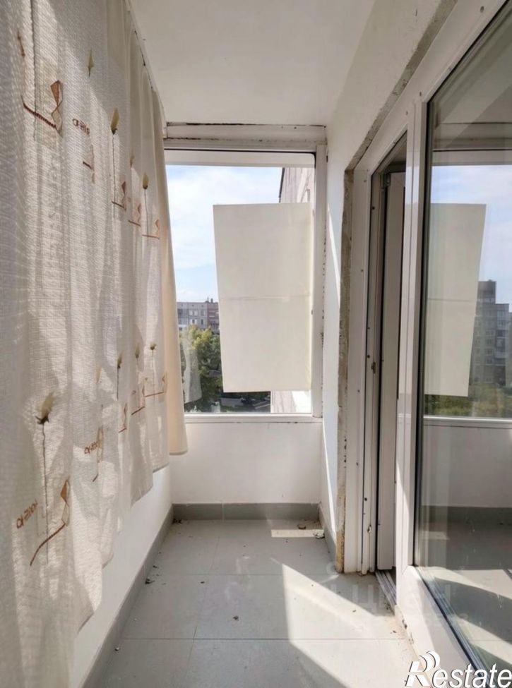 2-комн квартира улица Юрина, 299,  д. 299