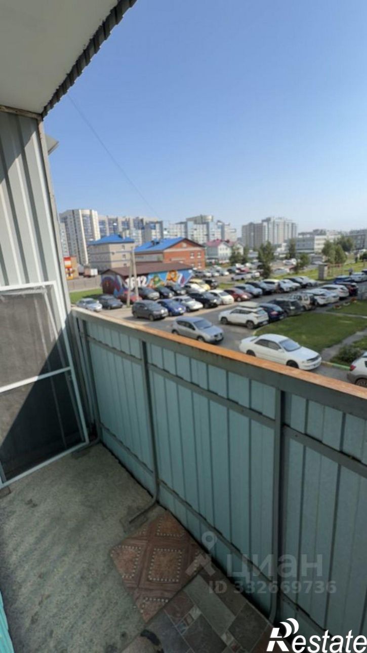 2-комн квартира улица Сергея Ускова, 23,  д. 23