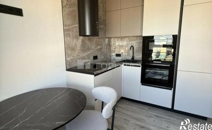 1-комн квартира улица Солнечная Поляна, 94 к2,  д. 94 к2