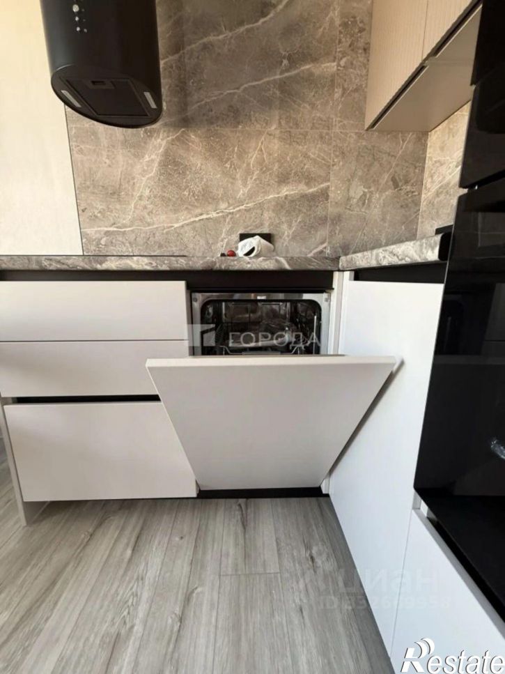 1-комн квартира улица Солнечная Поляна, 94 к2,  д. 94 к2