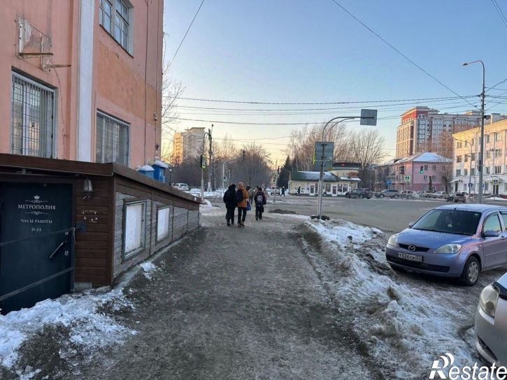 Торговое помещение ул Профинтерна, 43,  д. 43