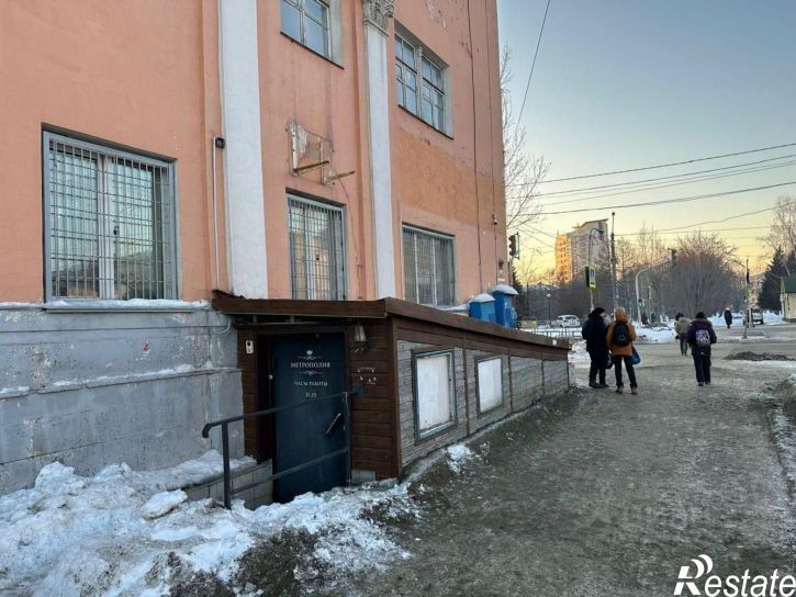 Торговое помещение ул Профинтерна, 43,  д. 43