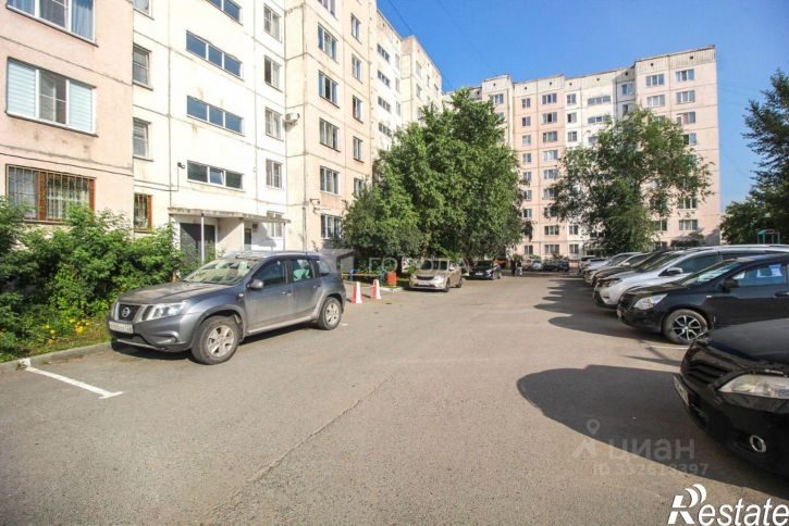 3-комн квартира ул Червонная, 2,  д. 2