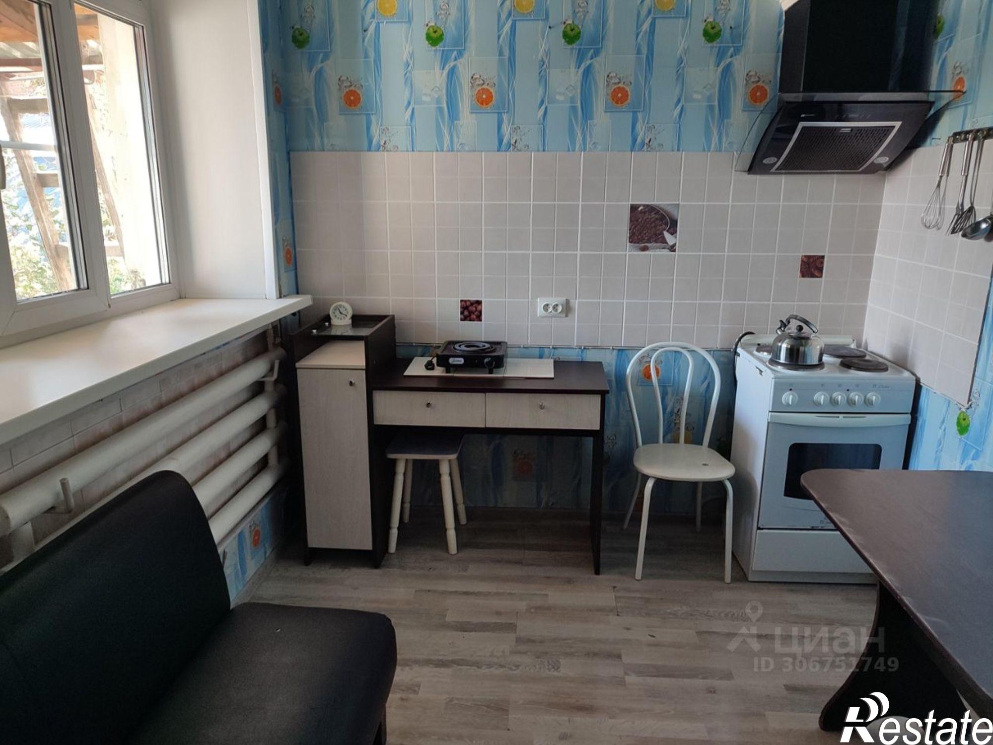 Сдать дачу, дом, коттедж за 27 000 рублей на Водопроводная улица, 136Е