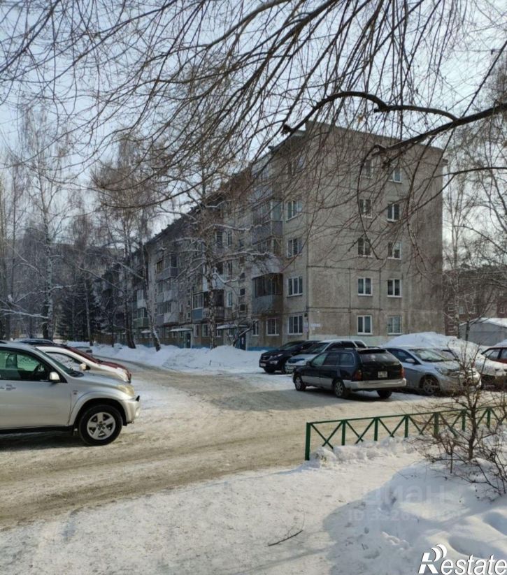 2-комн квартира улица 50 лет СССР, 31,  д. 31
