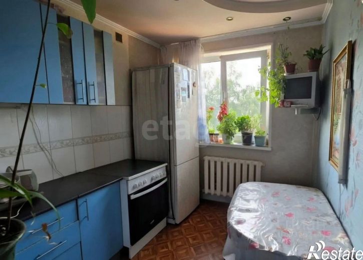 4-комн квартира улица Георгия Исакова, 246,  д. 246