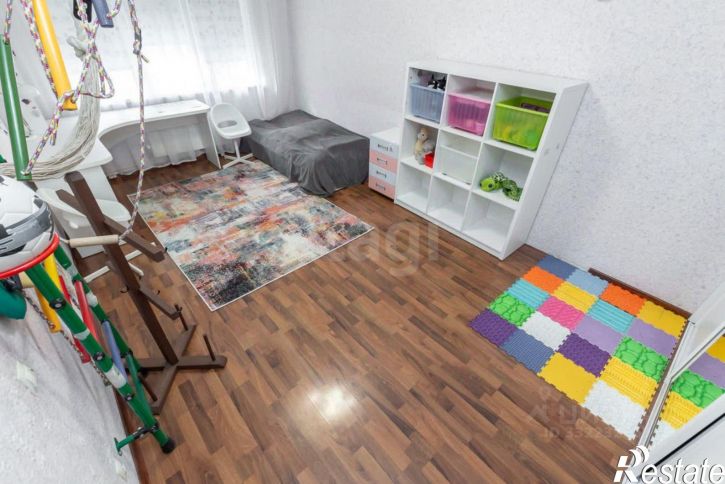 2-комн квартира улица Сергея Ускова, 3,  д. 3