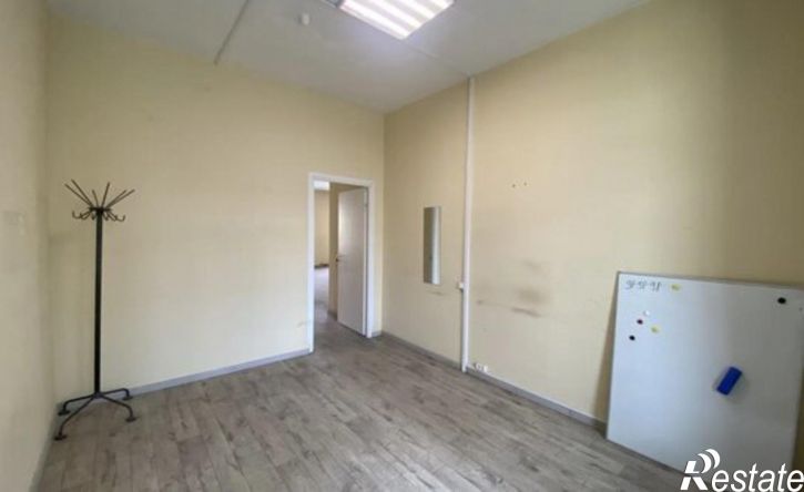 3-комн квартира проспект Строителей, 18 к1,  д. 18 к1