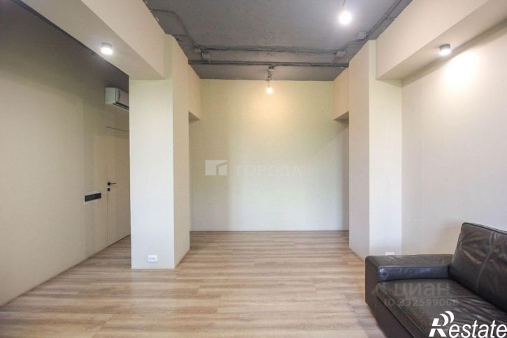 3-комн квартира Социалистический пр-кт, 130,  д. 130
