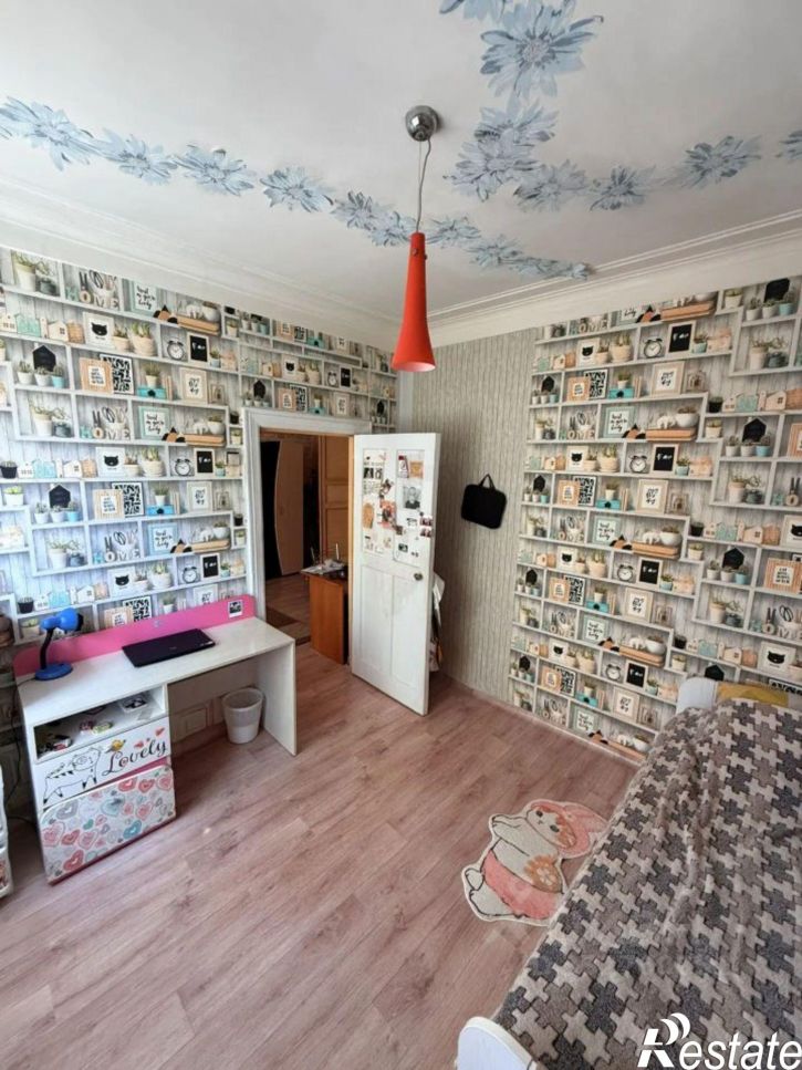 3-комн квартира улица Профинтерна, 10А,  д. 10А