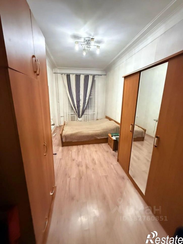 3-комн квартира улица Профинтерна, 10А,  д. 10А