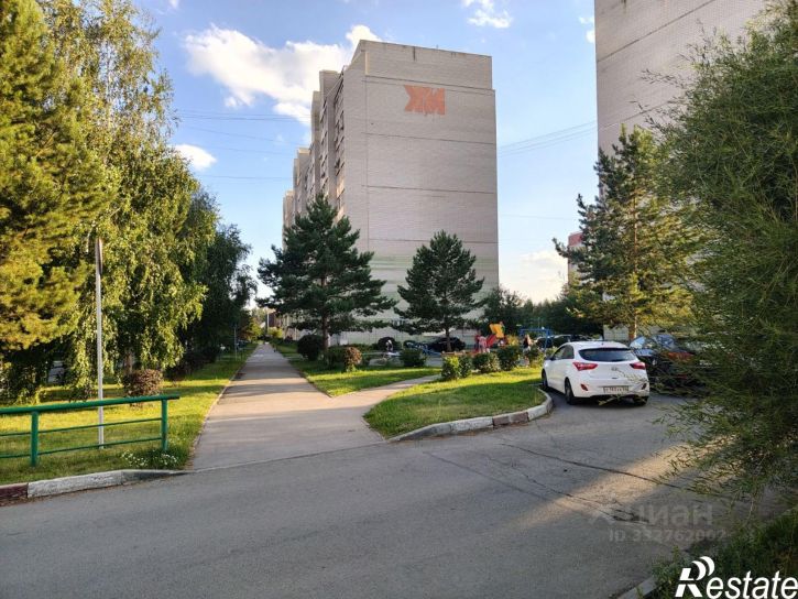 3-комн квартира улица Островского, 68Е,  д. 68Е