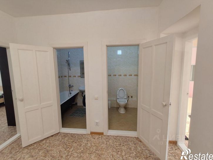 3-комн квартира улица Островского, 68Е,  д. 68Е