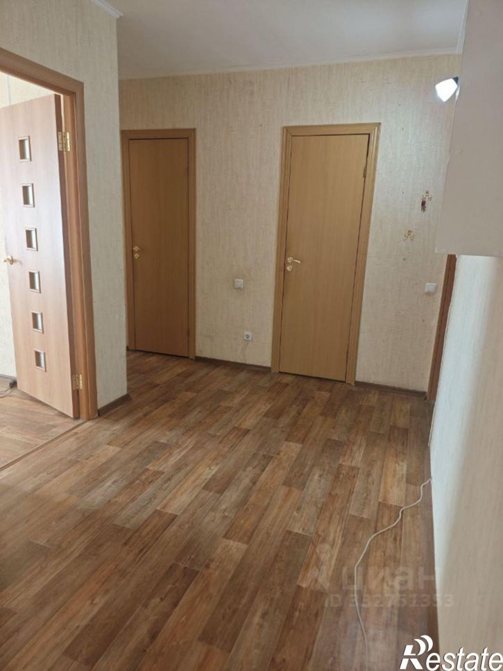 2-комн квартира улица Сергея Ускова, 23,  д. 23