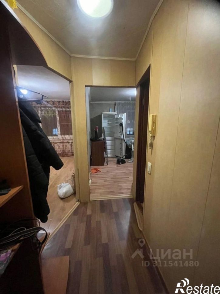 2-комн квартира улица Сухэ-Батора, 35,  д. 35