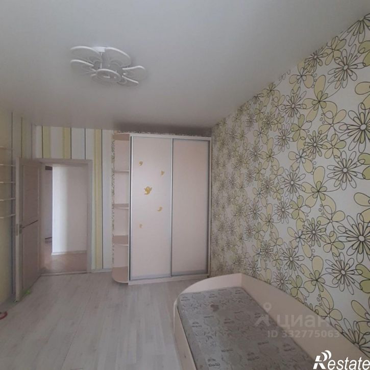 4-комн квартира улица Советской Армии, 131А,  д. 131А