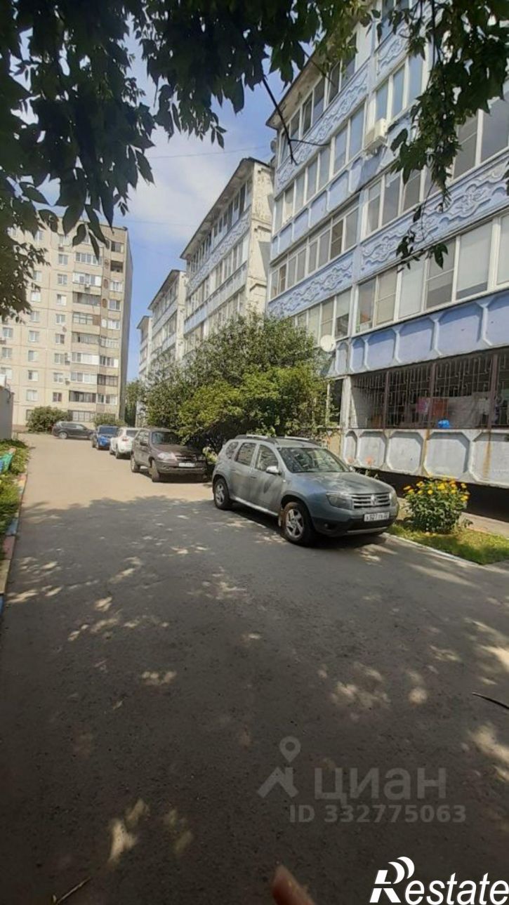 4-комн квартира улица Советской Армии, 131А,  д. 131А