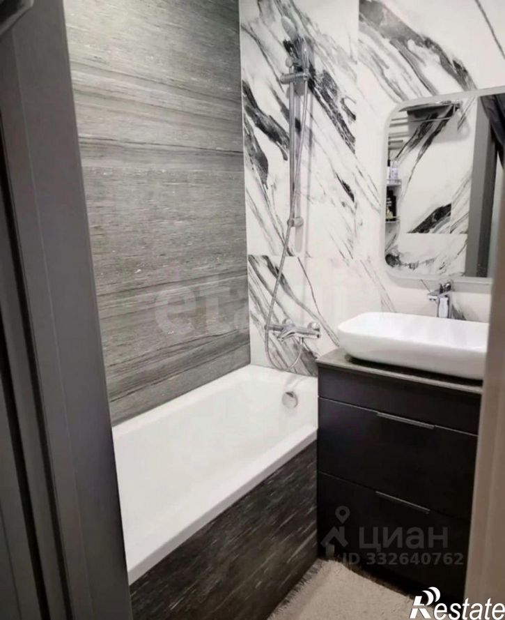 3-комн квартира проспект Строителей, 33,  д. 33