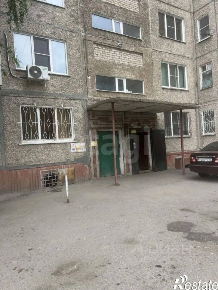 1-комн квартира улица Юрина, 206А,  д. 206А