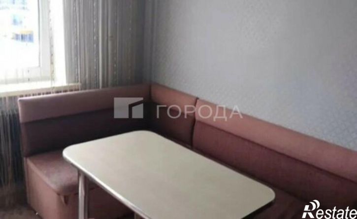 1-комн квартира Лазурная улица, 52,  д. 52