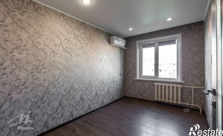 2-комн квартира ул Сухэ-Батора, 11,  д. 11