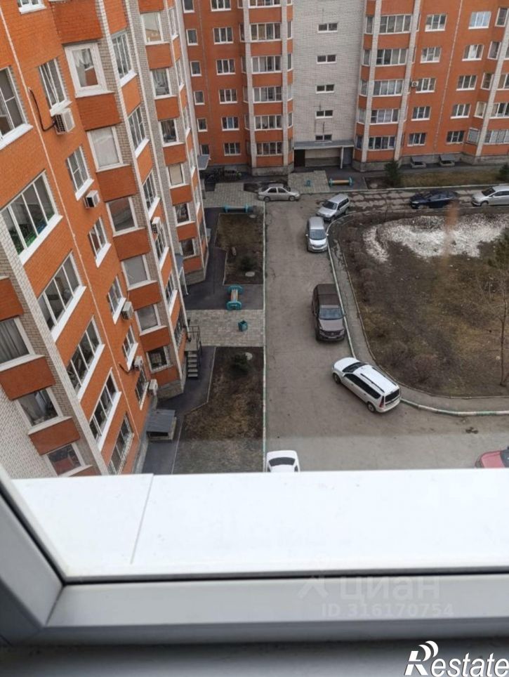 2-комн квартира ул Лазурная, 44,  д. 44
