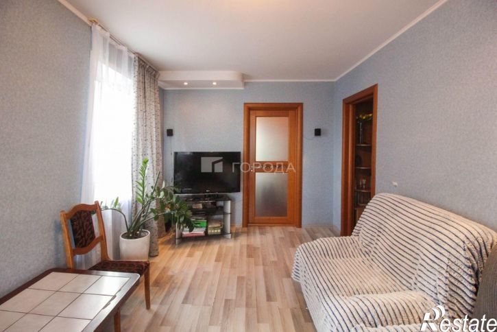 3-комн квартира ул Шумакова, 38,  д. 38