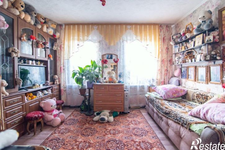 Комната ул Анатолия, 100,  д. 100