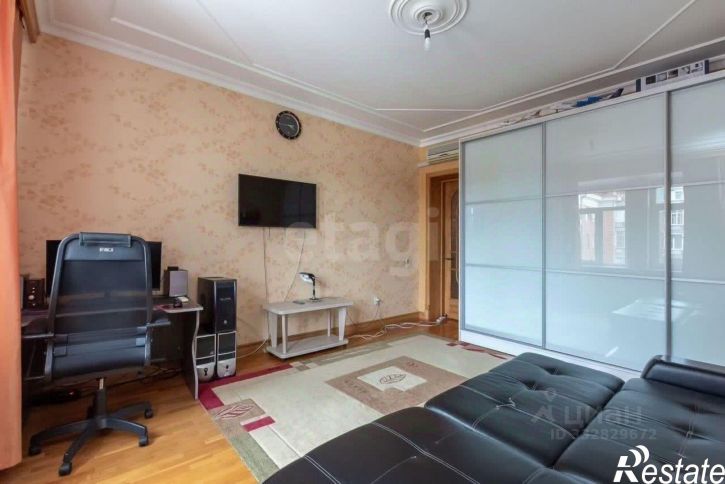 4-комн квартира Социалистический пр-кт, 38,  д. 38