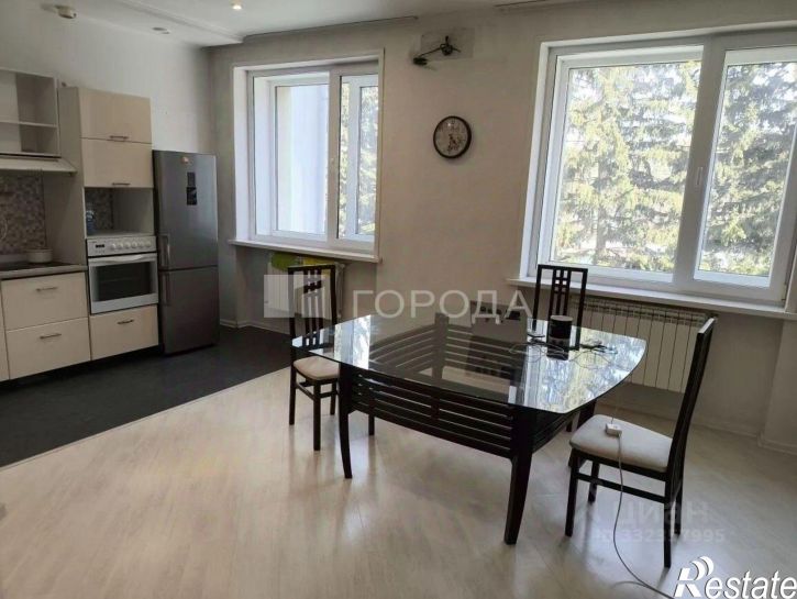 3-комн квартира Змеиногорский тракт, 100,  д. 100