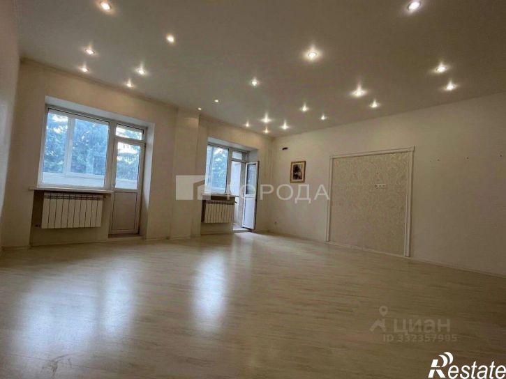 3-комн квартира Змеиногорский тракт, 100,  д. 100