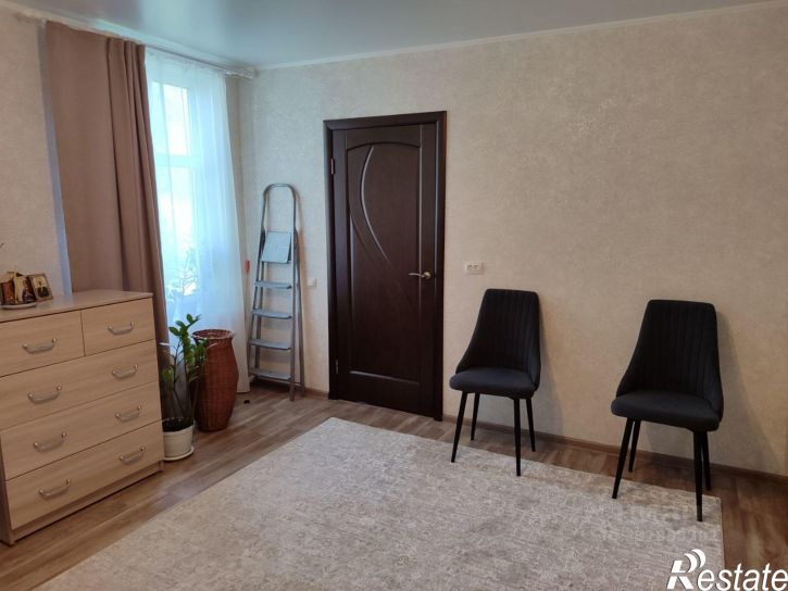 2-комн квартира улица Профинтерна, 18,  д. 18