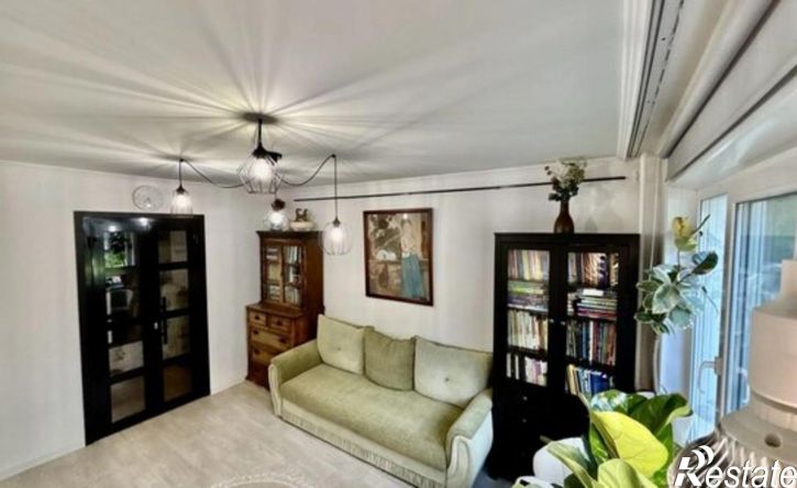 3-комн квартира улица Георгия Исакова, 251,  д. 251