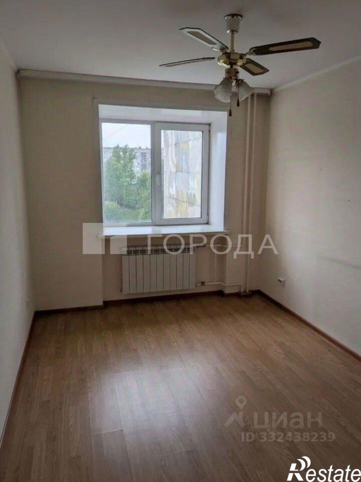 3-комн квартира улица Монтажников, 12,  д. 12