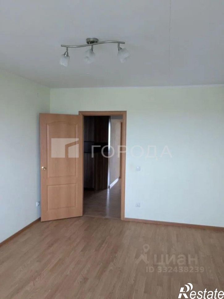 3-комн квартира улица Монтажников, 12,  д. 12