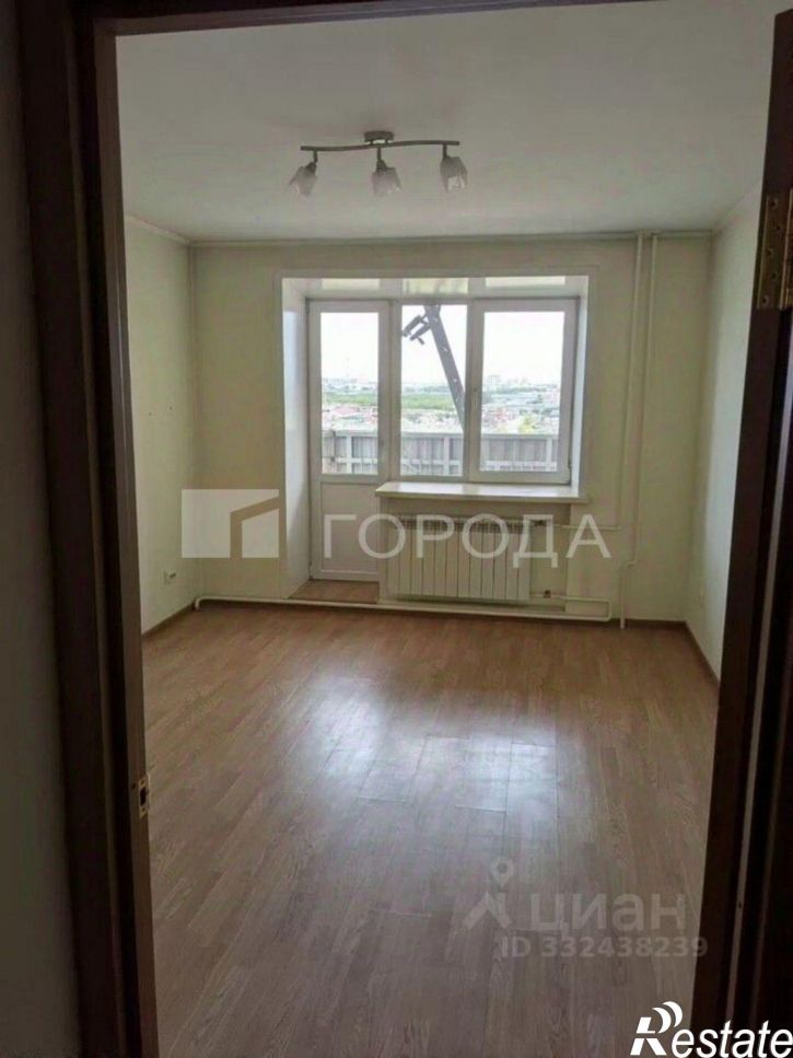 3-комн квартира улица Монтажников, 12,  д. 12