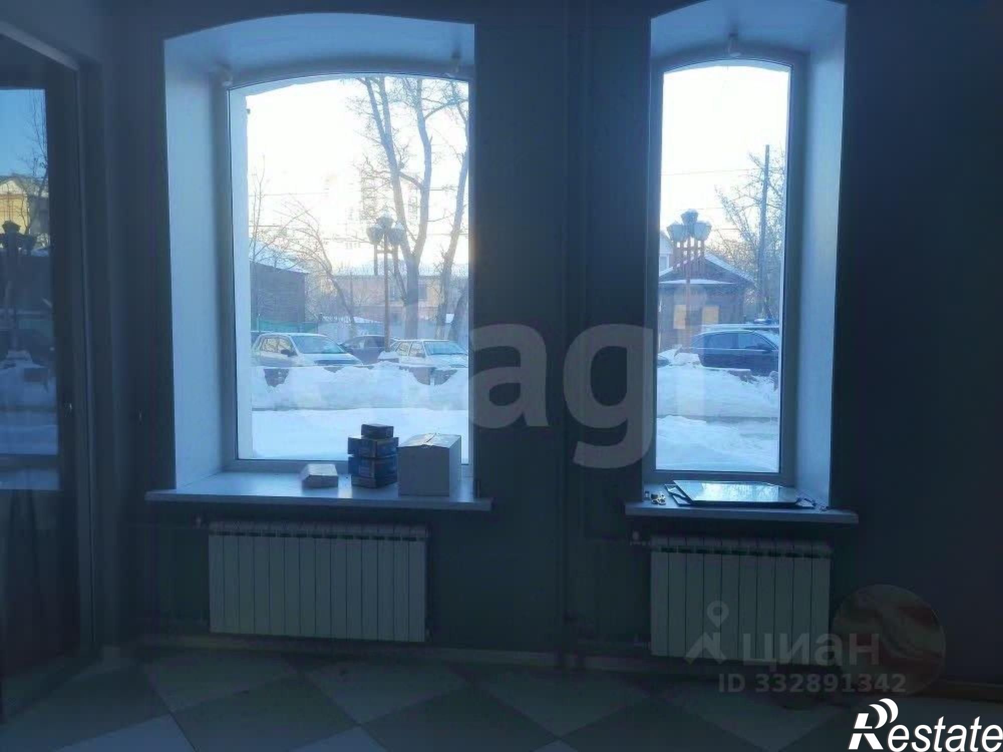 Купить торговое помещение за 40 000 300 рублей на Партизанская улица