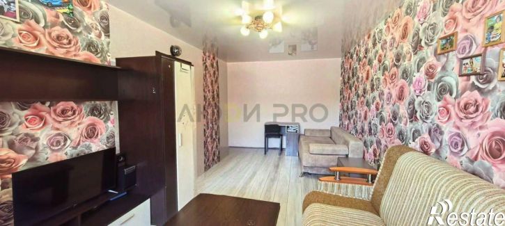 1-комн квартира улица Юрина, 305,  д. 305