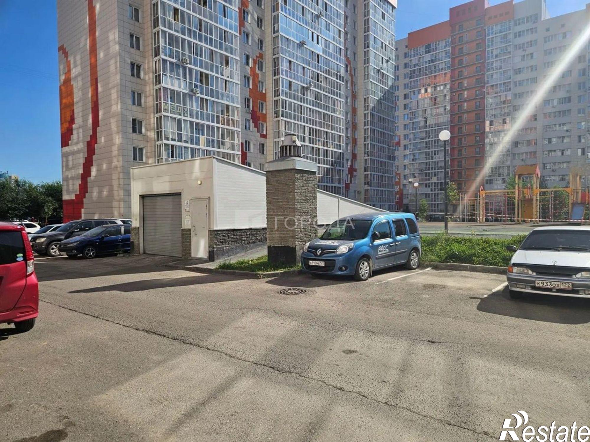 Купить гараж, место в паркинге за 1 100 000 рублей на ул Балтийская, 99